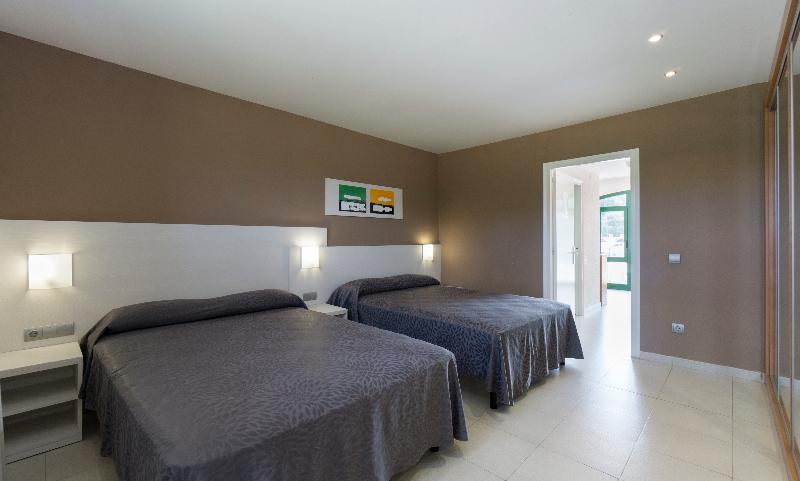 Quarto Familiar, Medplaya Aparthotel Sant Eloi