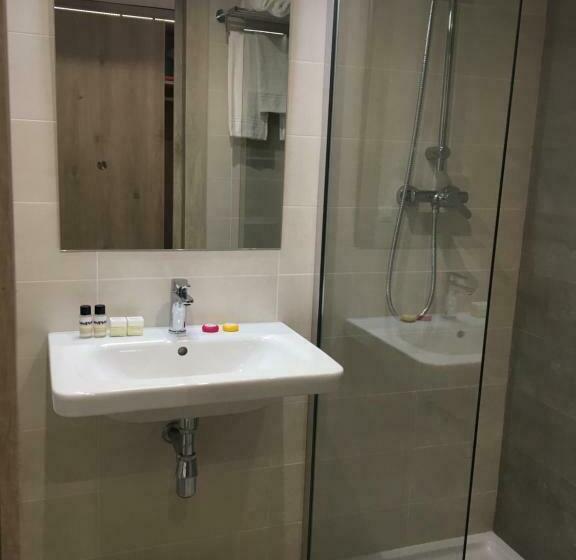 Quarto Familiar Superior, Medplaya Aparthotel Sant Eloi