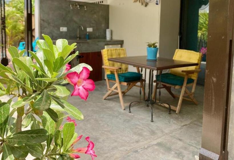 اتاق لوکس با چشم‌انداز باغ, Tala Lodge Bonaire