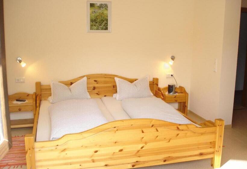 Номер Стандарт, Gasthof Zum Hohen Lohr
