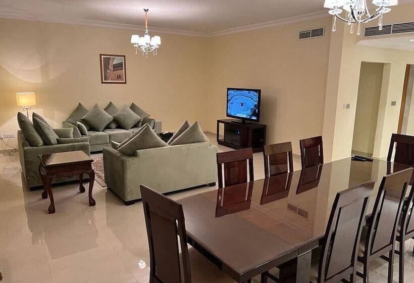 Вилла 5 Спален, Al Gosaibi Hotel Villa