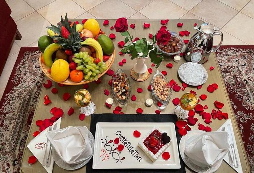 Вилла 4 Спальни, Al Gosaibi Hotel Villa
