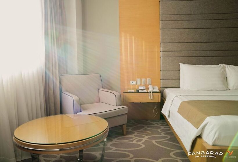 Номер Премиум, Berjaya Makati