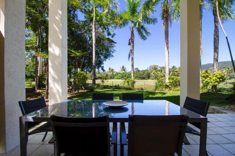 Вилла 2 Спальни, Paradise Links Resort Port Douglas