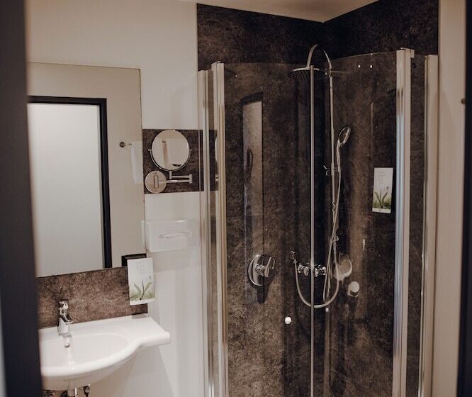 غرفة فردية  مطلة على الحديقة, Parkhotel Brunauer