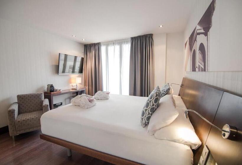 اتاق استاندارد با تراس, Petit Palace Marques Santa Ana