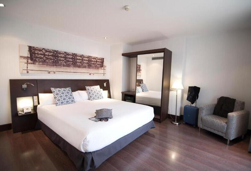 اتاق استاندارد با تراس, Petit Palace Marques Santa Ana