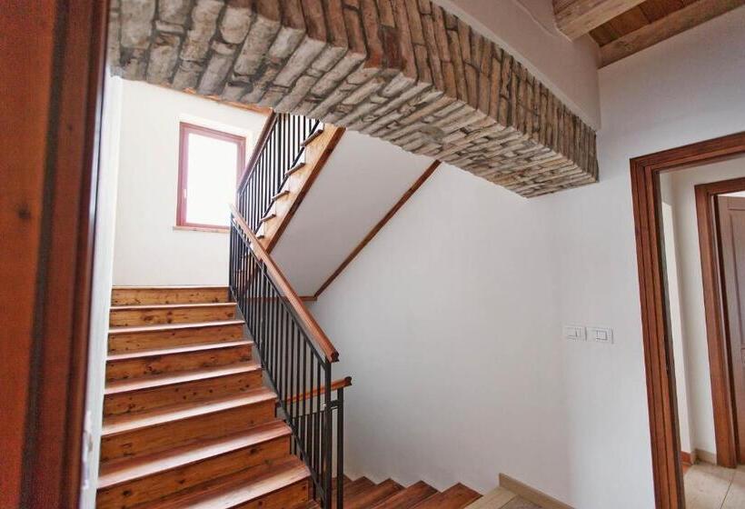 Апартаменты 1 Спальня с Террасой, Albergo Diffuso Col Gentile Socchieve