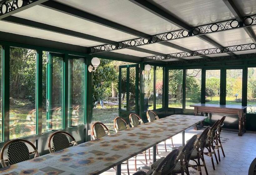 Вилла с 1 спальней и бассейном, La Villa Del Lago
