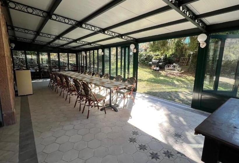 Вилла с 1 спальней и бассейном, La Villa Del Lago
