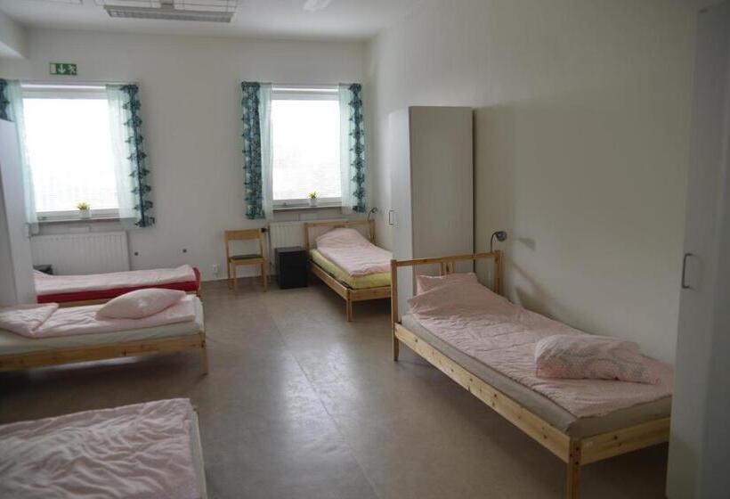 Семейный Номер, Hostel Finnmyrten