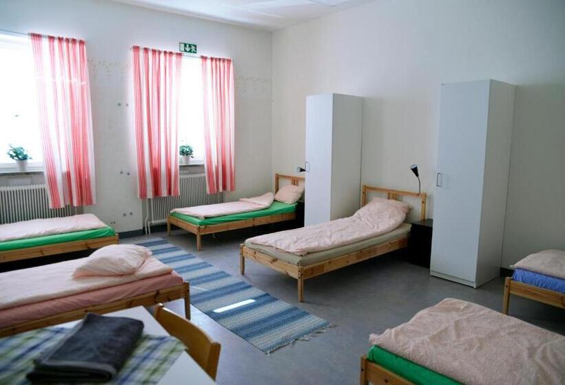 Семейный Номер, Hostel Finnmyrten