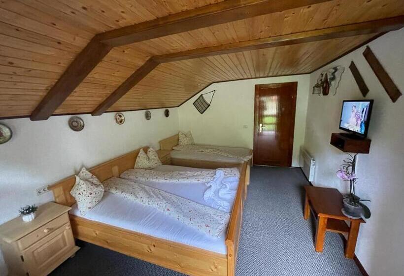 Дом 4 Спальни, Cabana Carolina