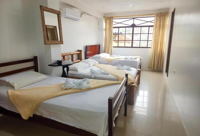 패밀리 룸, Hostal Poseidon