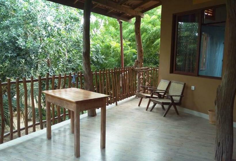 Номер Стандарт Трехместный, Light House Beach Hut