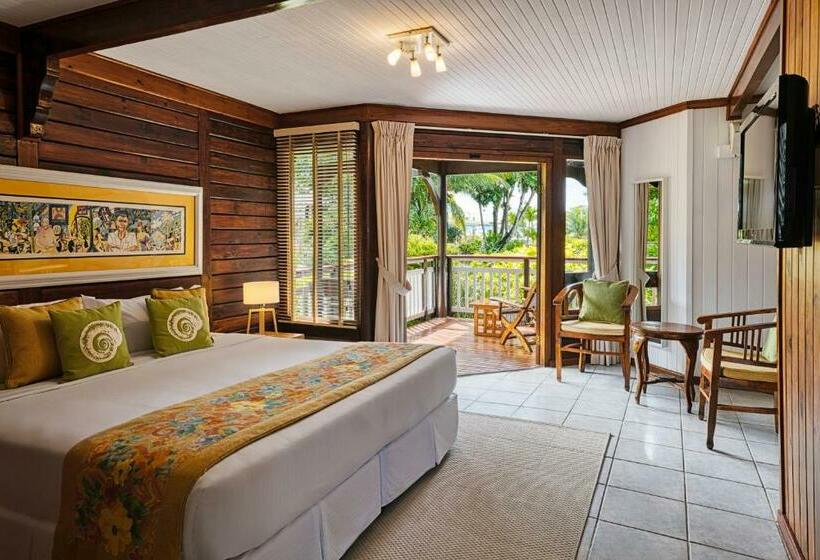 اتاق استاندارد با چشم‌انداز باغ, Acajou Beach Resort