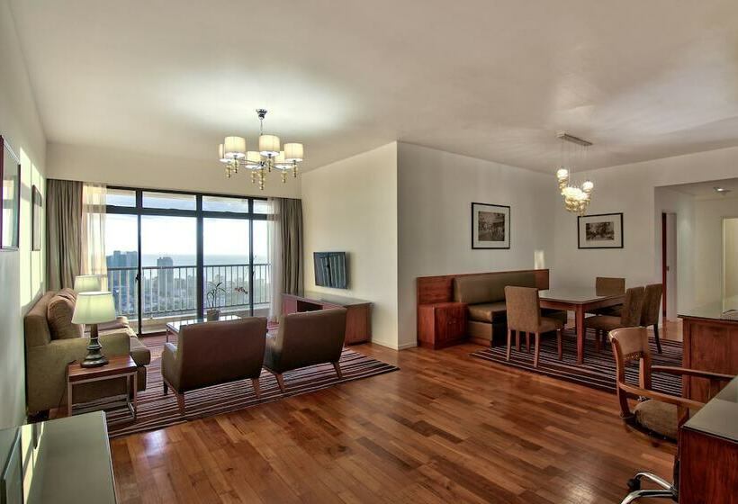 Люкс 3 Спальни, Hilton Colombo Residence