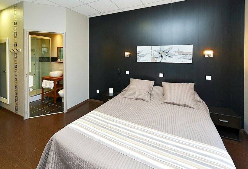스탠다드 룸, Logis Hôtel Du Midi   Rodez Centre Ville