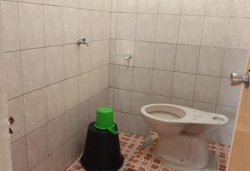 Номер Стандарт, 78 Parapat Mitra Reddoorz
