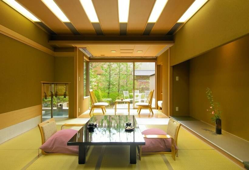 Люкс Премиум, Hoshino Resorts Kai Matsumoto