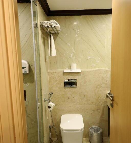 行政房间, Quality Inn Sabari