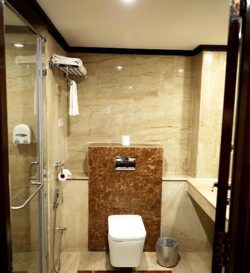 豪华房间, Quality Inn Sabari