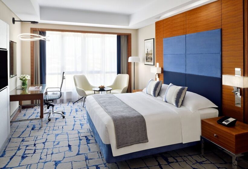 Номер Executive, Mövenpick Hotel & Apartments Bur Dubai
