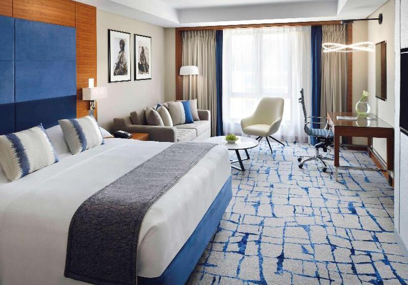 Номер Executive Кровать Кинг, Mövenpick Hotel & Apartments Bur Dubai