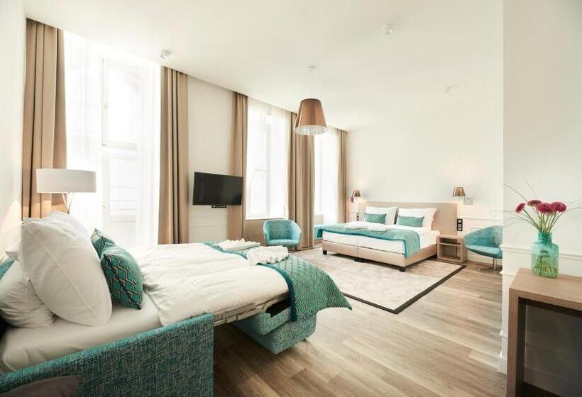 سوییت جونیور, Boutique Residence Budapest