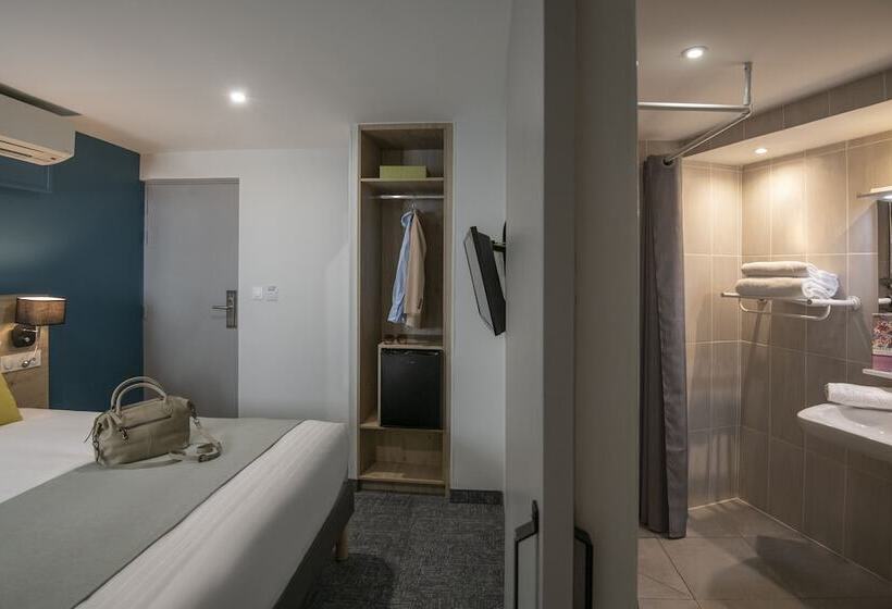 Quarto Estandar, Bristol Nice