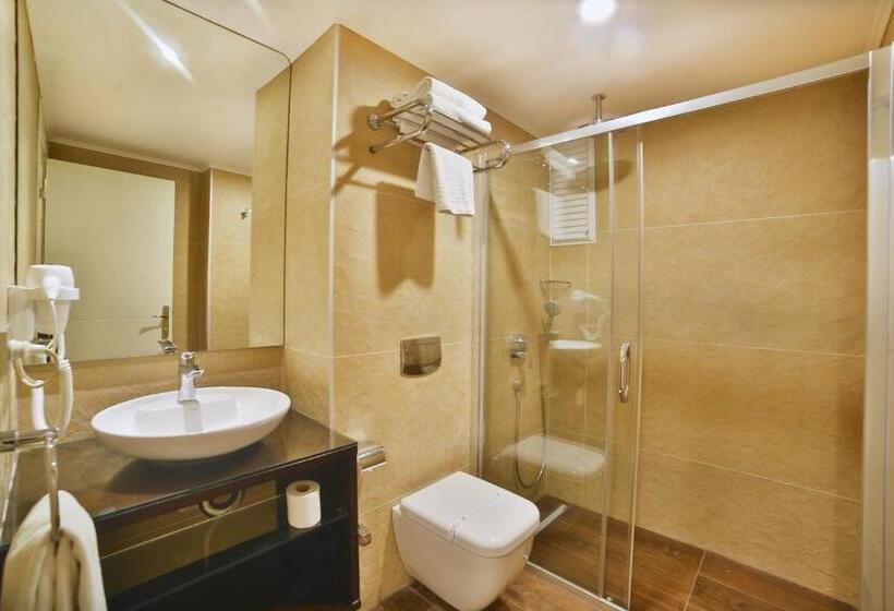 Standard Room, Konak Hotel Taksim