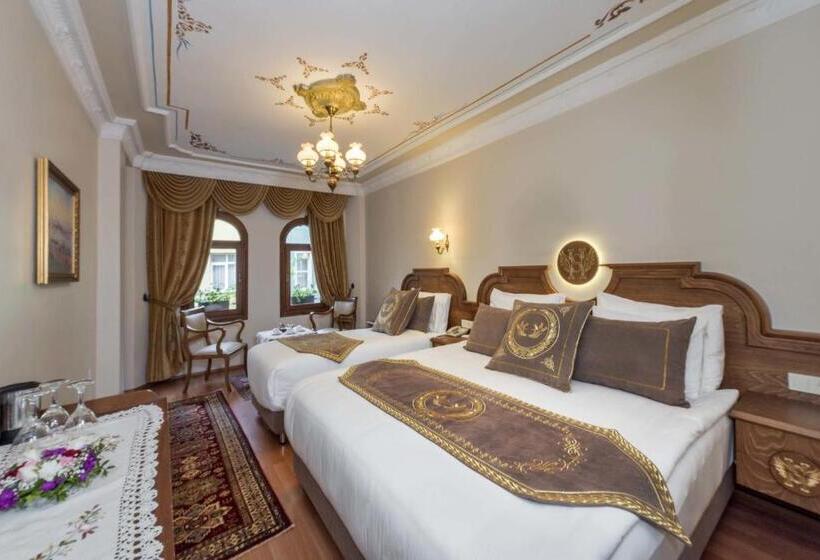 スーペリアトリプルルーム, Seven Hills Hotel   Special Category