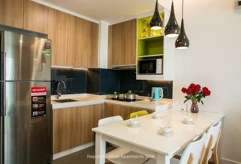 سوییت سوپریور, Republic Suites Ho Chi Minh City