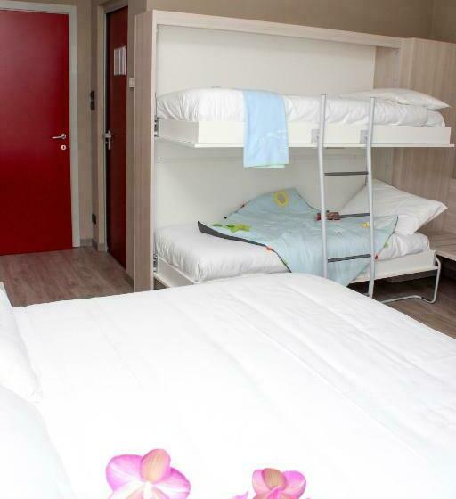 4인용 스탠다드 룸, Best Quality Hotel La Darsena