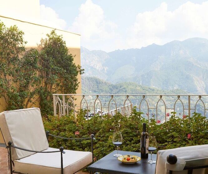 Номер Deluxe Вид на Море с Балконом, Caruso, A Belmond Hotel, Amalfi Coast