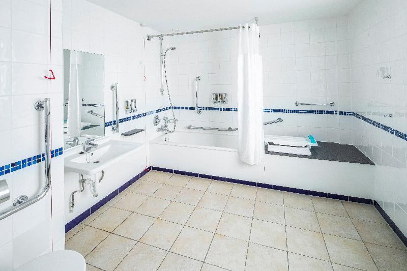 Номер Стандарт, Holiday Inn Hull Marina, An Ihg