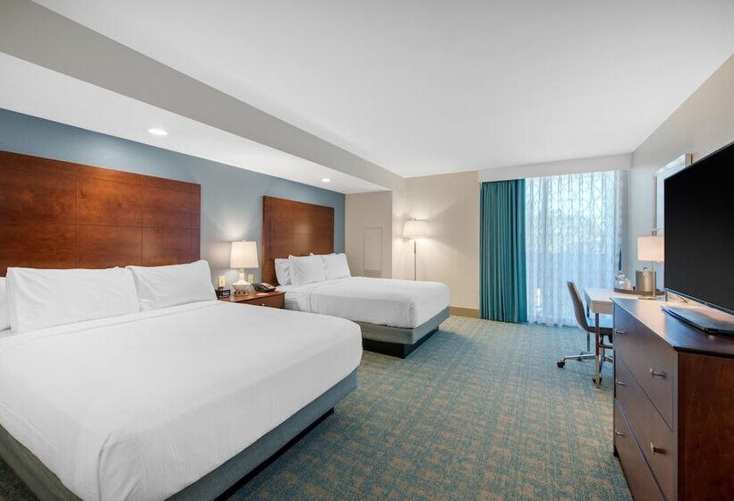 스탠다드 룸 더블 침대 2개, Holiday Inn Orlando – Disney Springs™ Area, An Ihg
