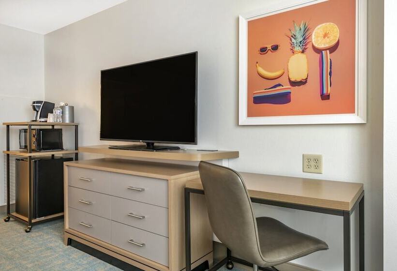 스탠다드 룸, Holiday Inn Orlando – Disney Springs™ Area, An Ihg