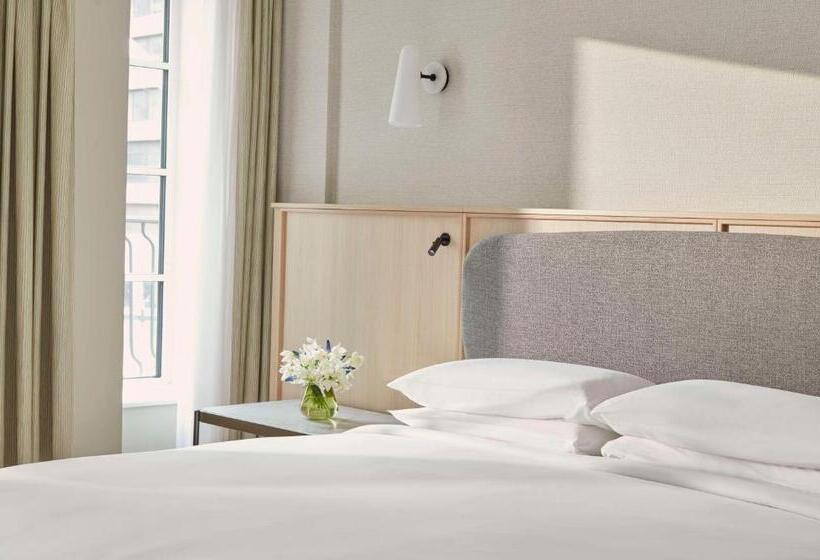 חדר סטנדרט עם מיטת קינג, Hyatt Regency London Blackfriars