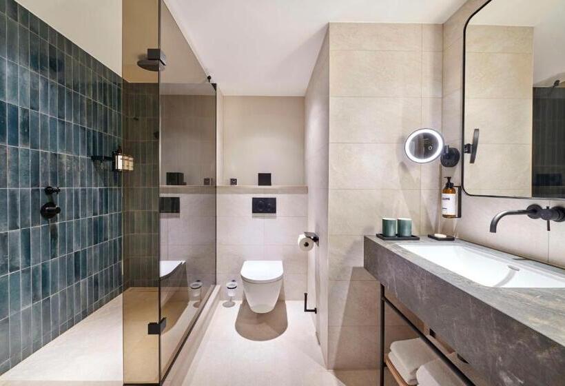 جناح إدارى, Hyatt Regency London Blackfriars