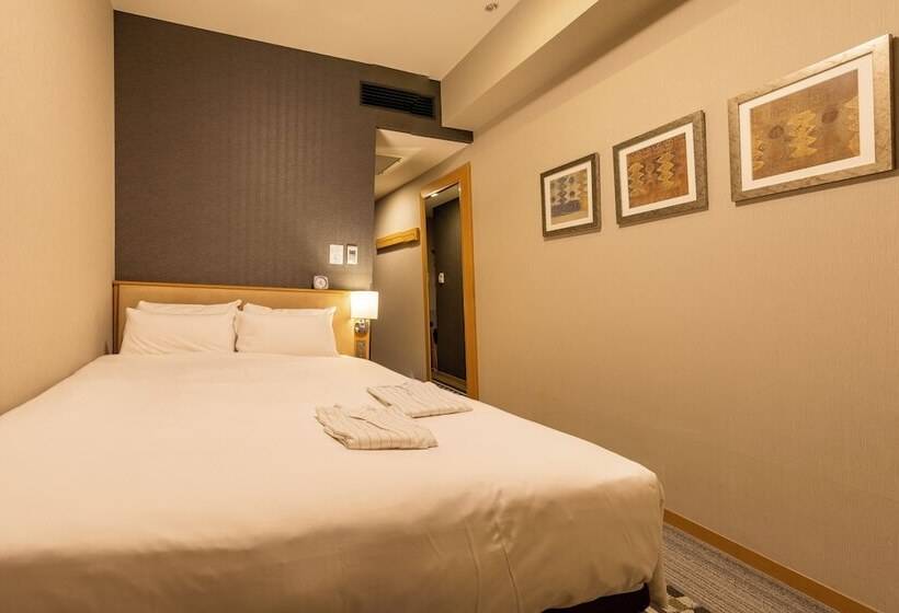 Номер Economy, Sunroute Plaza Shinjuku