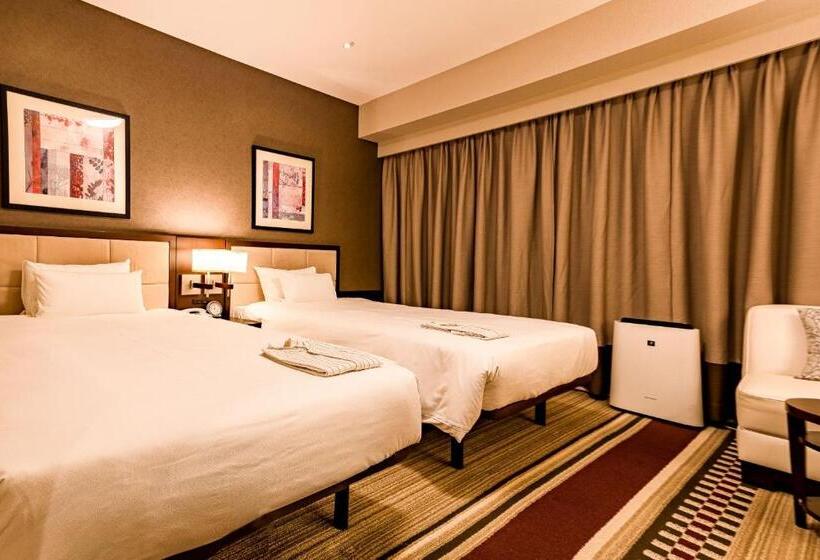 Номер Стандарт, Sunroute Plaza Shinjuku
