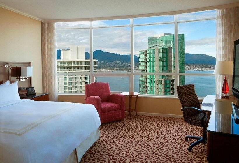 غرفة قياسية سرير مزدوج ذات إطلالة, Vancouver Marriott Pinnacle Downtown