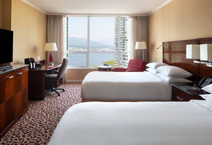 ２ダブルベッドのスタンダードルーム, Vancouver Marriott Pinnacle Downtown