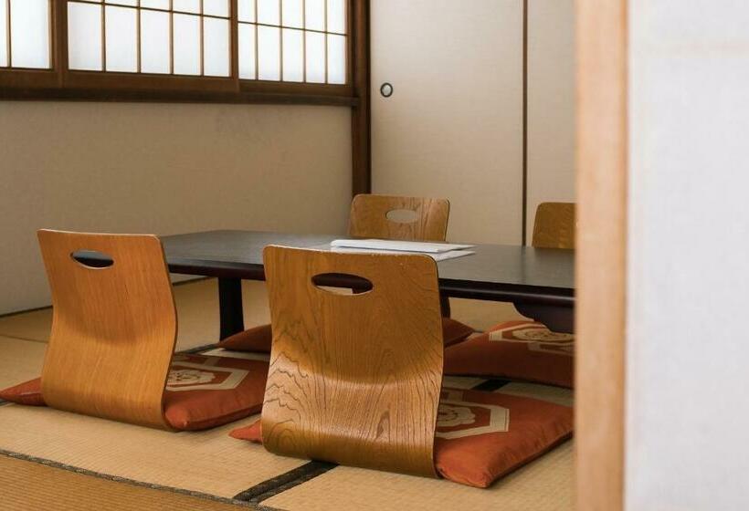 Четырехместный Номер Стандарт, Guesthouse Sunline Beppu