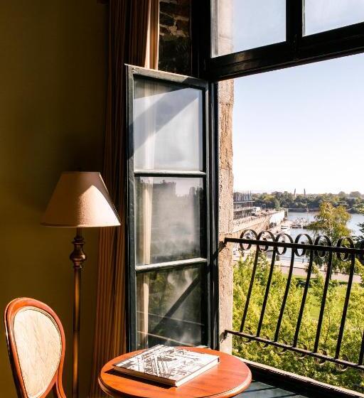 חדר פרמיום, Auberge Du Vieux Port By Gray Collection