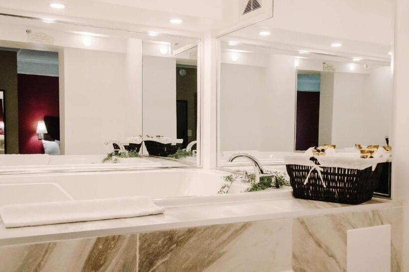 Люкс Кровать Кинг, Best Western Plus Bowmanville