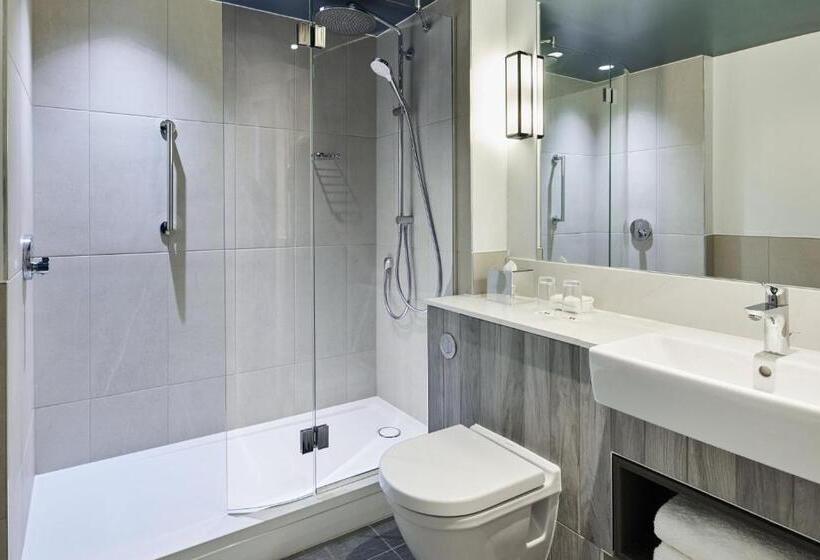 اتاق لوکس با تخت بزرگ, Bournemouth Highcliff Marriott