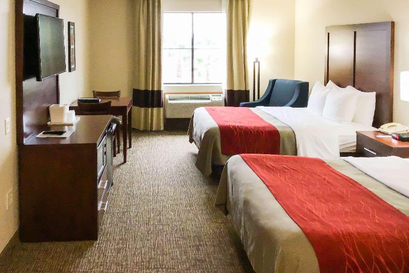 キングサイズベッドのスイートルーム, Four Points By Sheraton Saltillo