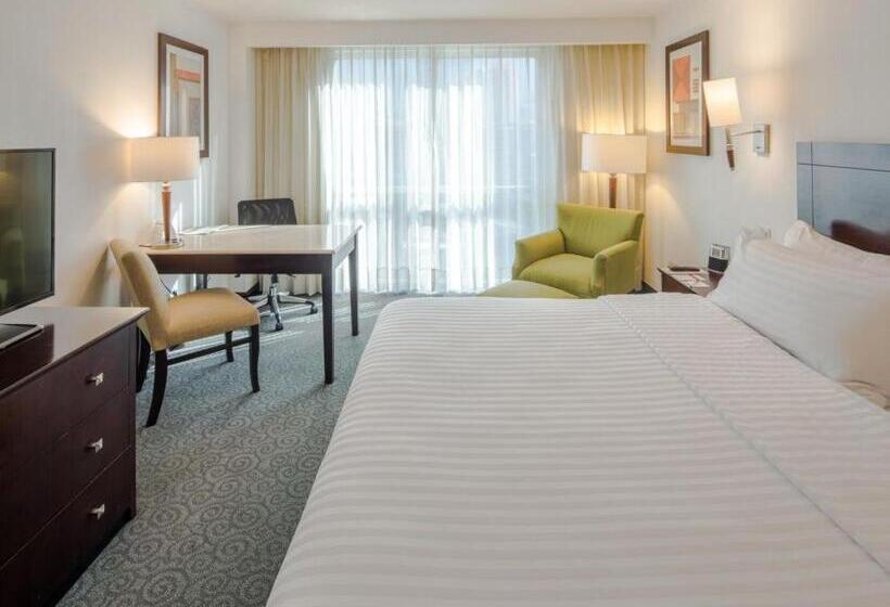 اتاق اجرایی با تخت بزرگ, Holiday Inn Monterrey Valle, An Ihg